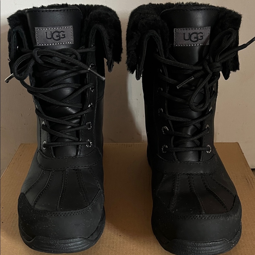 UGG Men’s Black Boots - M Butte